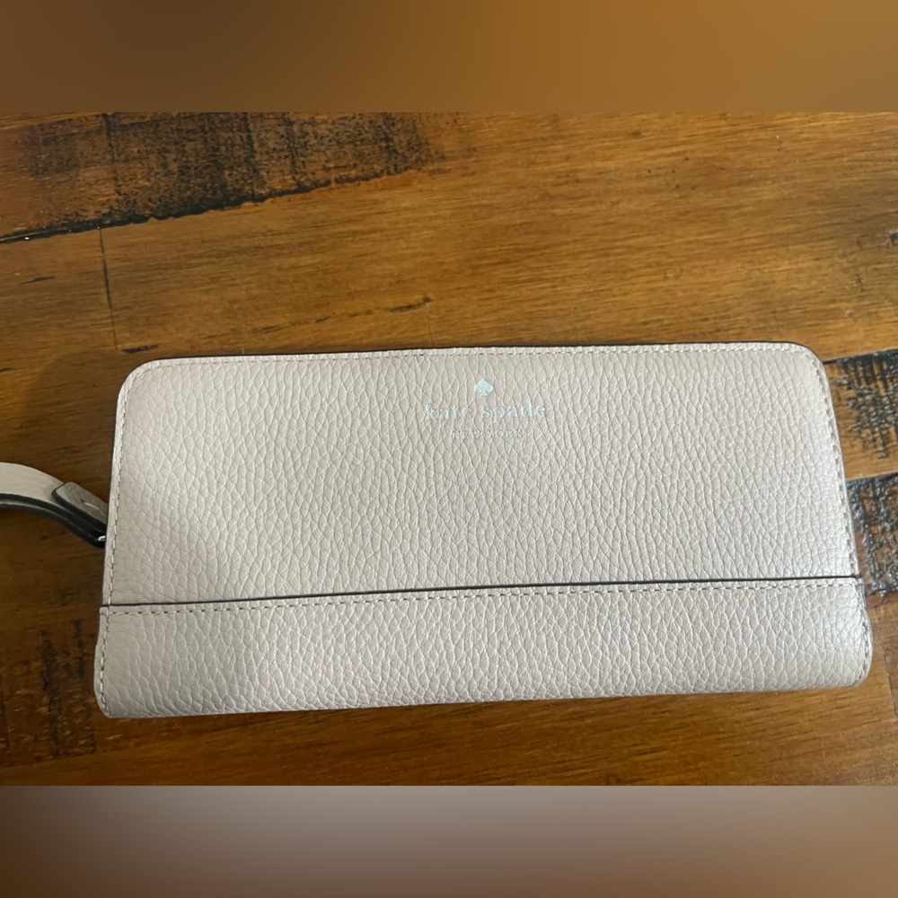 Kate spade wallet